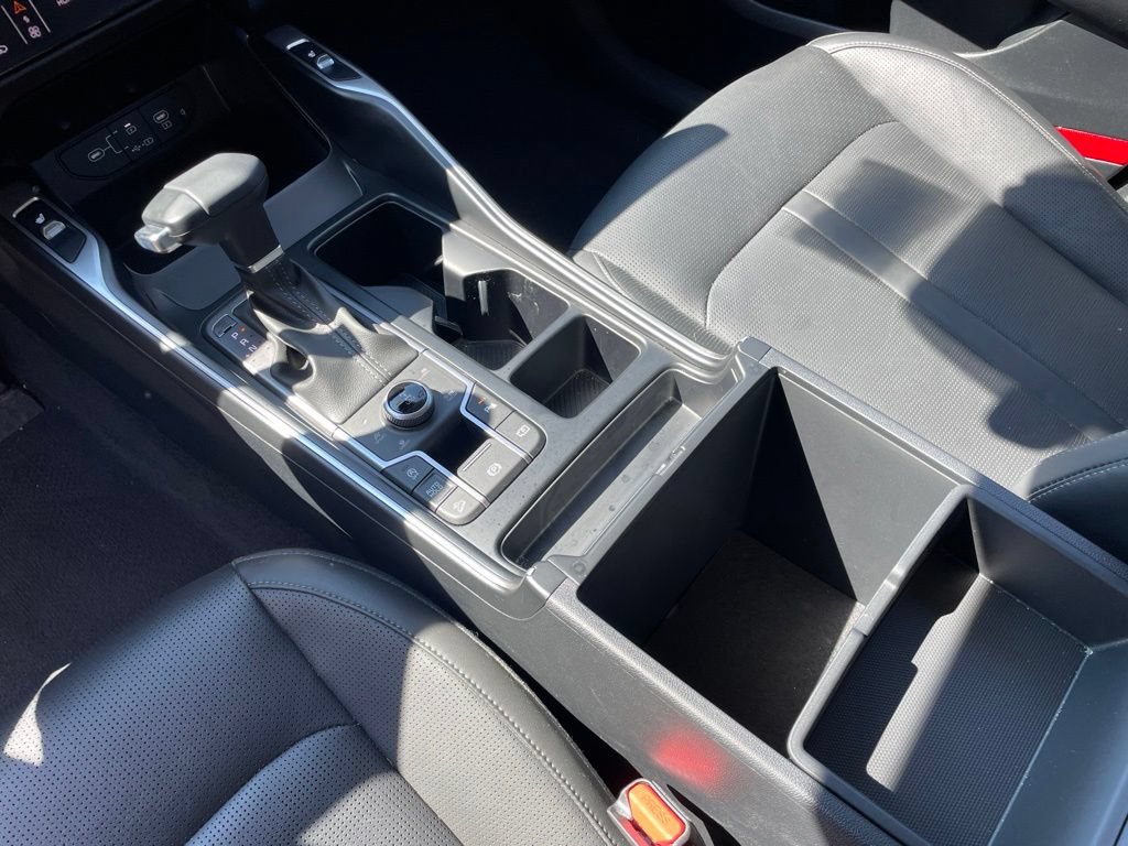 Used 2024 Kia Sorento S w/ Panoramic Sunroof Package AWD/4WD image 9
