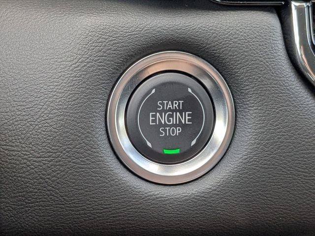 New 2025 GMC Canyon Elevation w/ Convenience Package RWD image 29