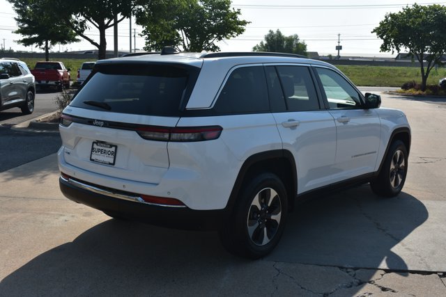 Used 2024 Jeep Grand Cherokee Limited 4xe AWD/4WD image 5