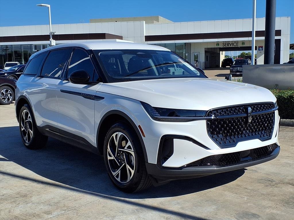 New 2026 Lincoln Nautilus Premier w/ Jet Appearance Package image 13