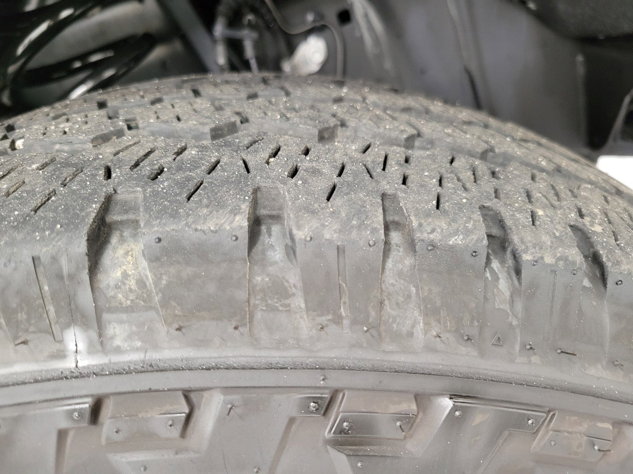 Used 2023 Ford F350 XLT w/ XLT Premium Package image 4