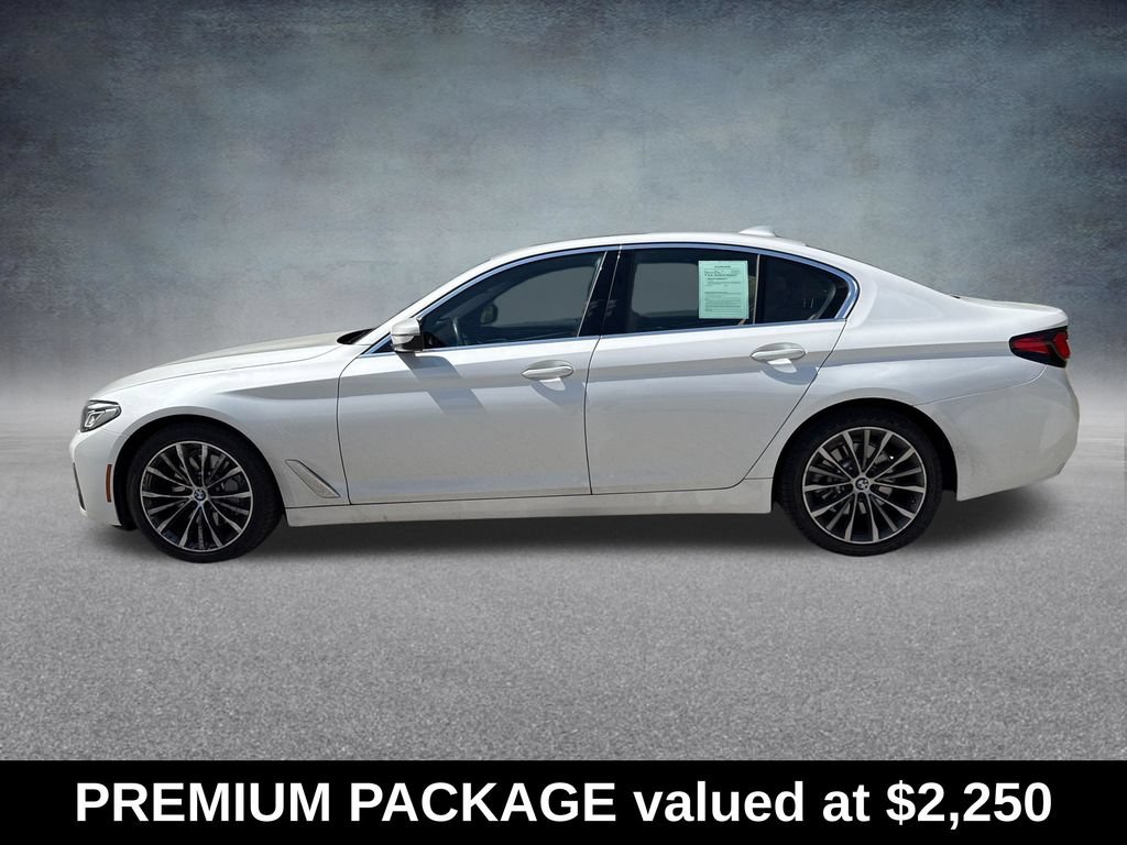 Used 2023 BMW 530i xDrive w/ Premium Package AWD/4WD image 2
