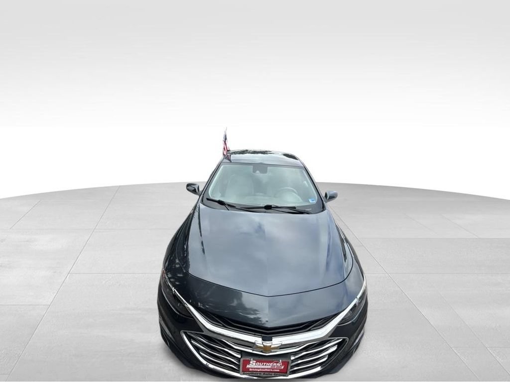 Used 2021 Chevrolet Malibu LT FWD image 10