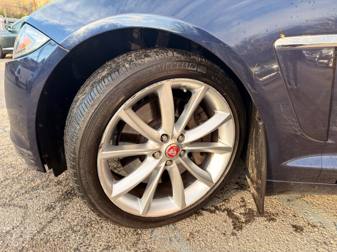 Used 2015 Jaguar XF Portfolio AWD/4WD image 25