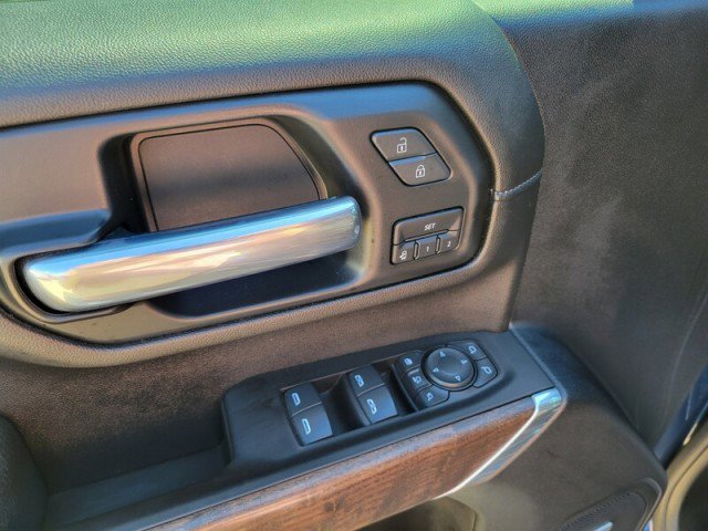 Used 2021 GMC Sierra 2500 Denali w/ Denali Ultimate Package image 25