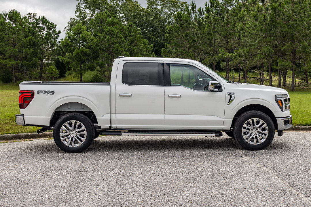 New 2025 Ford F150 Lariat w/ Equipment Group 502A High image 7