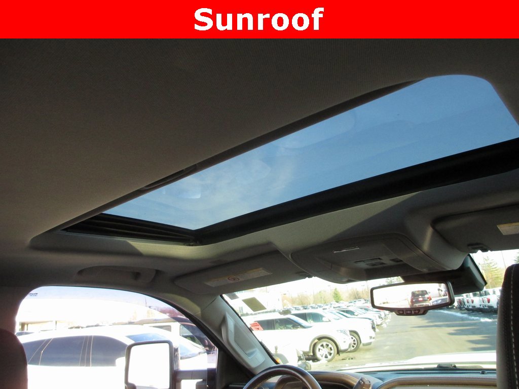 Used 2018 GMC Sierra 3500 Denali w/ Duramax Plus Package image 16