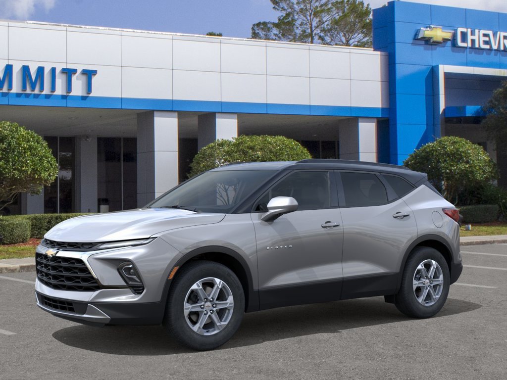 New 2026 Chevrolet Blazer LT w/ Convenience Package AWD/4WD image 2