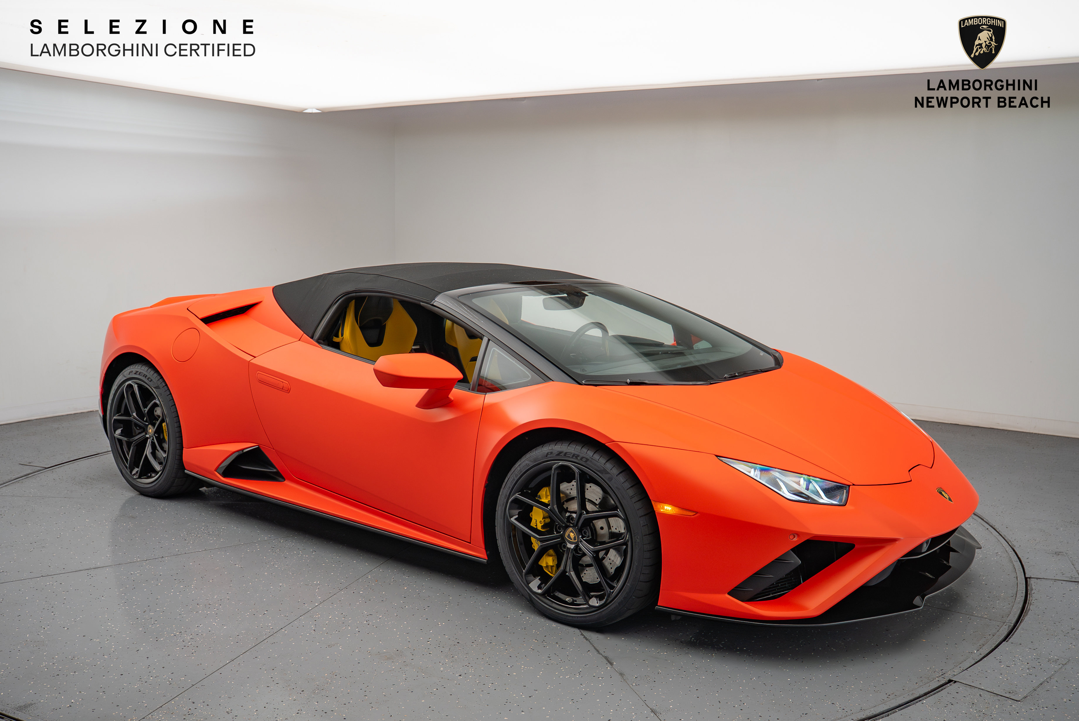 Used 2022 Lamborghini Huracan EVO image 19
