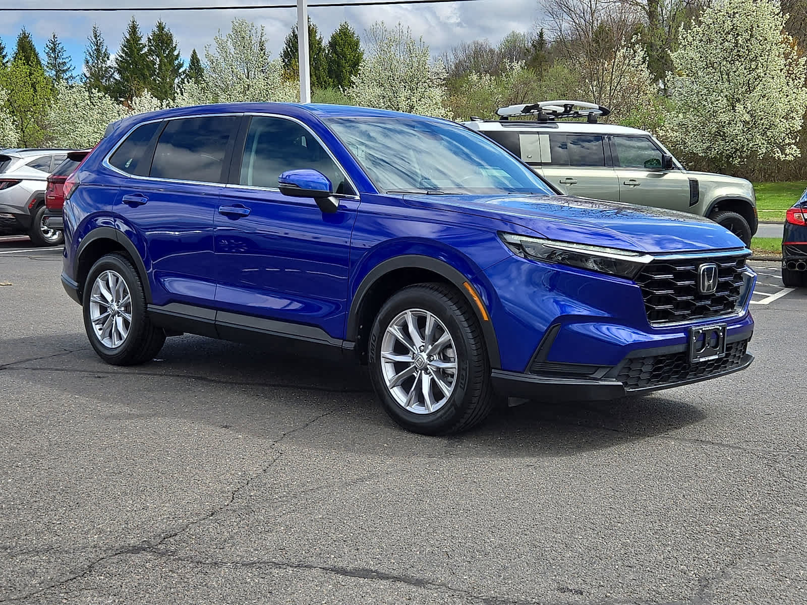 Used 2024 Honda CR-V EX image 4