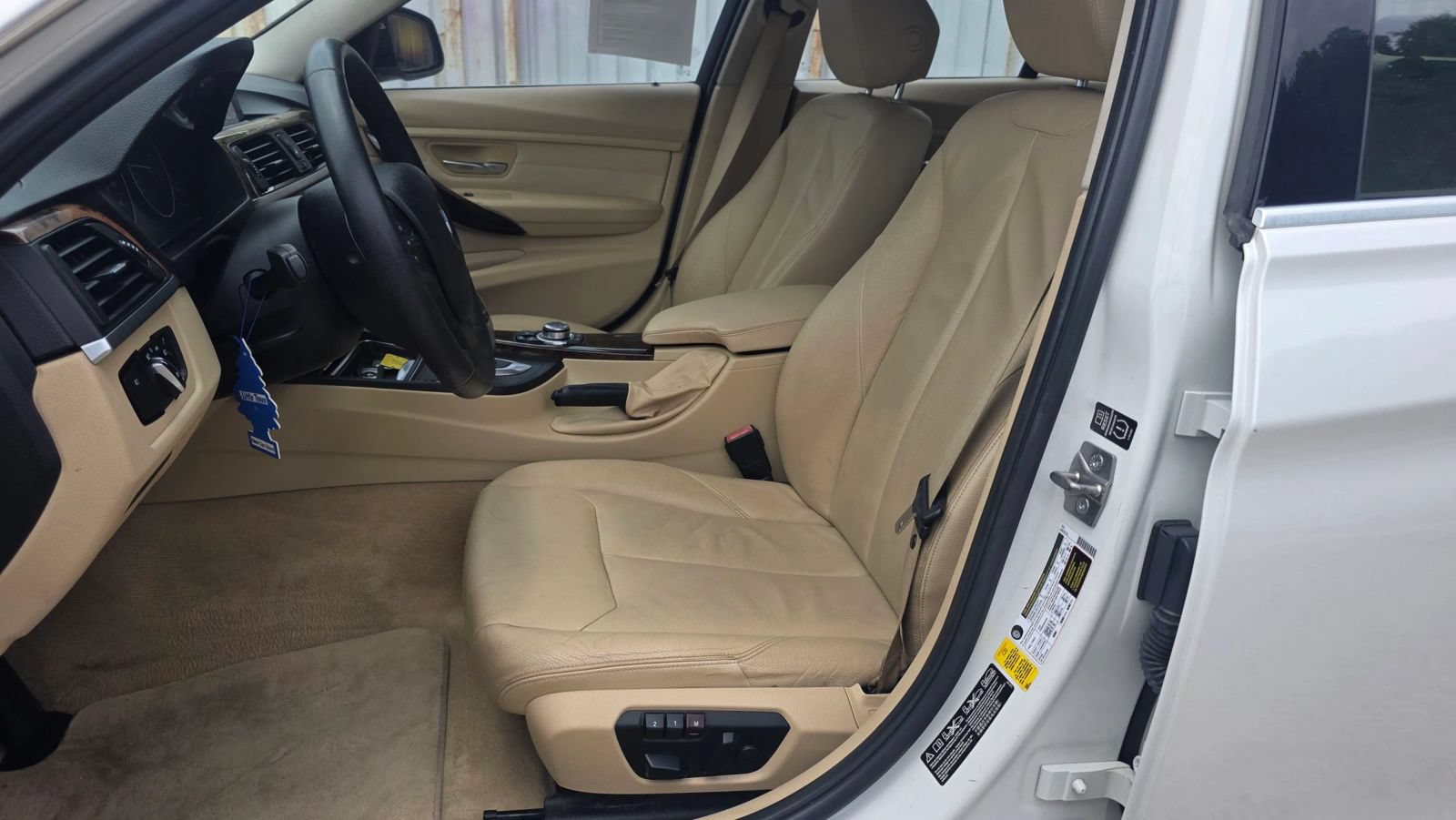 Used 2013 BMW ActiveHybrid 3 RWD image 11