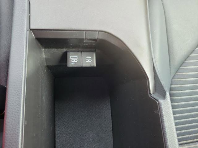 Certified 2023 Toyota Camry SE FWD image 31