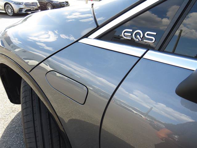 Used 2023 Mercedes-Benz EQS 580 4MATIC SUV image 28