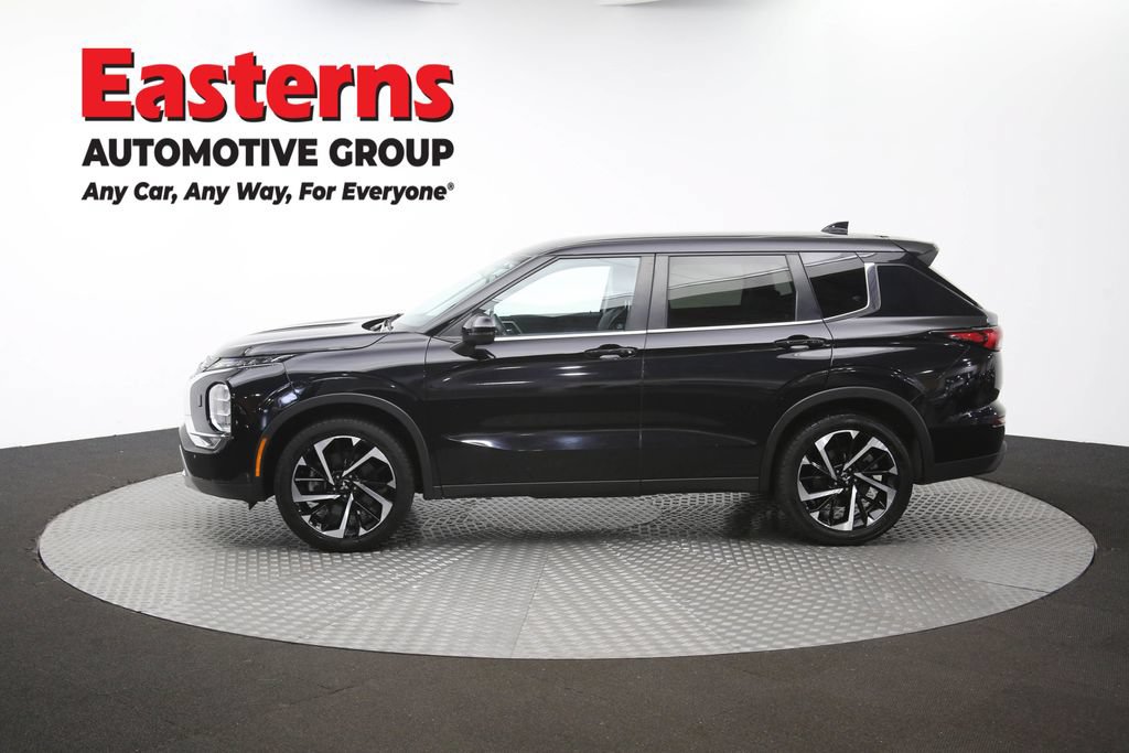 Used 2024 Mitsubishi Outlander SE AWD/4WD image 59