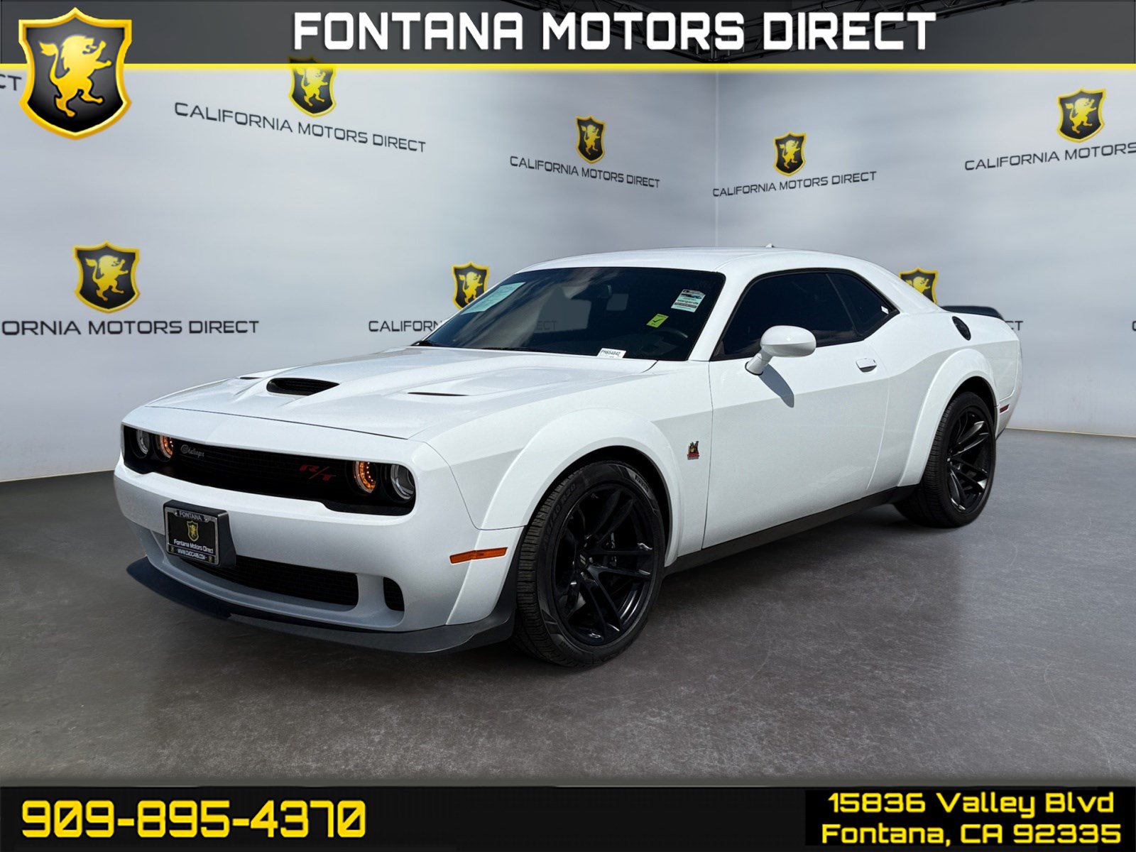 Used 2023 Dodge Challenger R/T Scat Pack RWD image 1