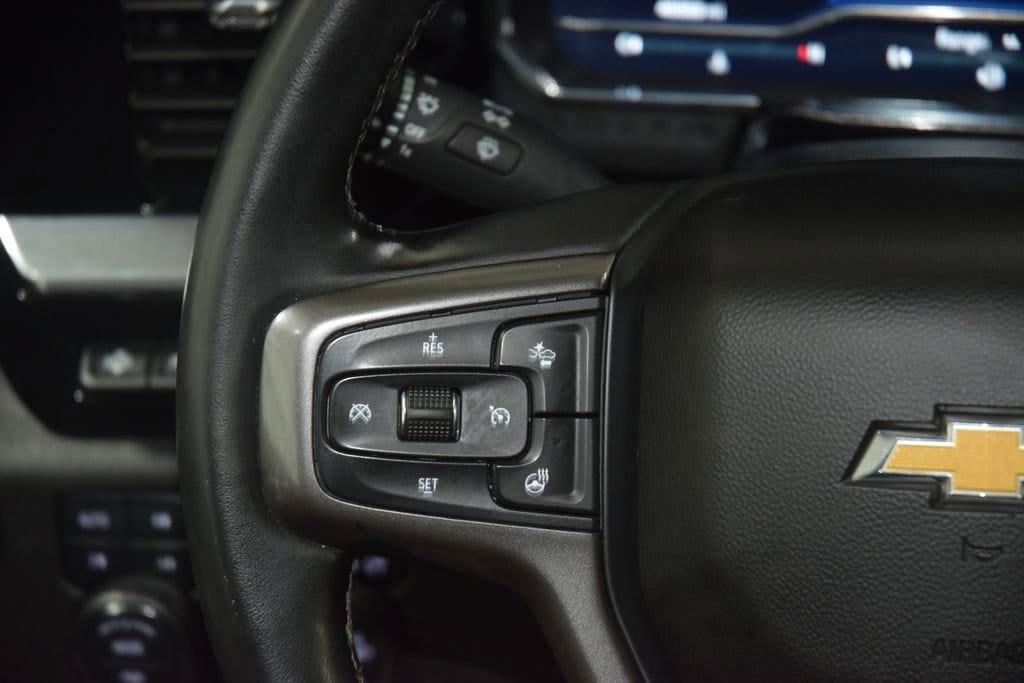 Used 2024 Chevrolet Silverado 3500 High Country w/ High Country Premium Package AWD/4WD image 38