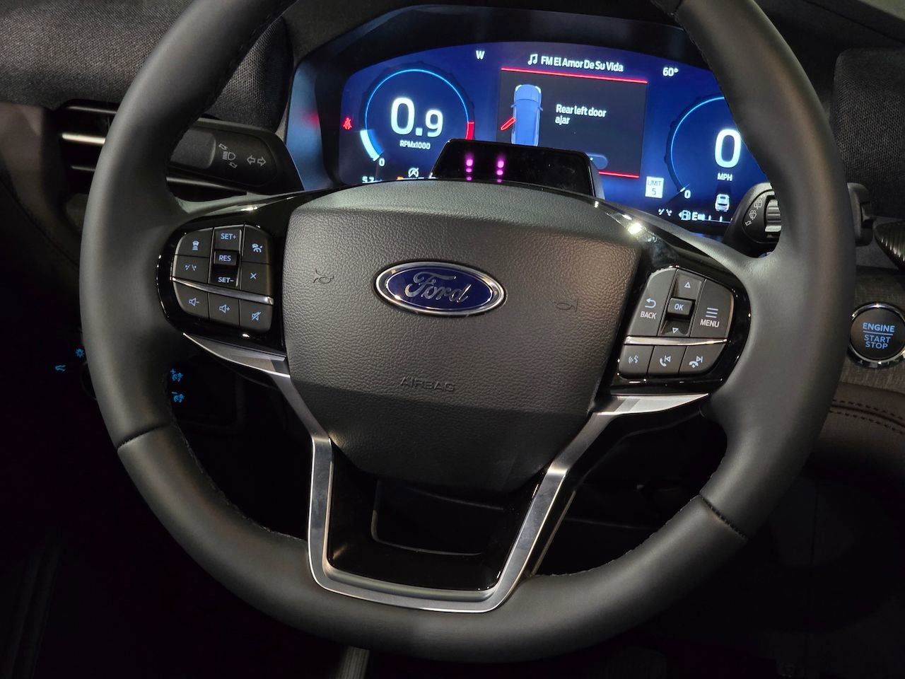 New 2026 Ford Explorer Platinum image 24