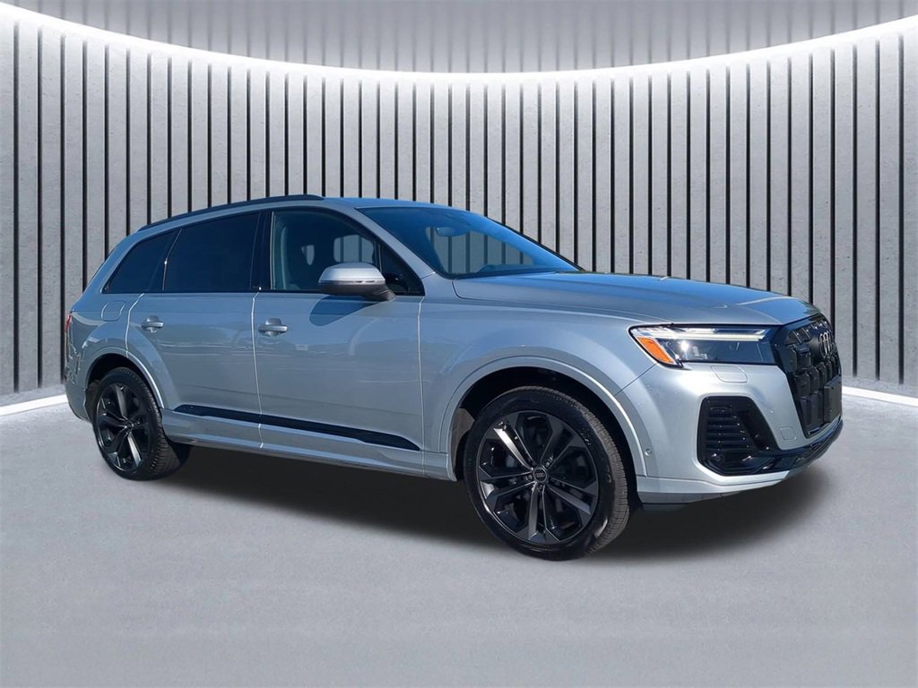 Used 2025 Audi Q7 3.0T Premium Plus image 3