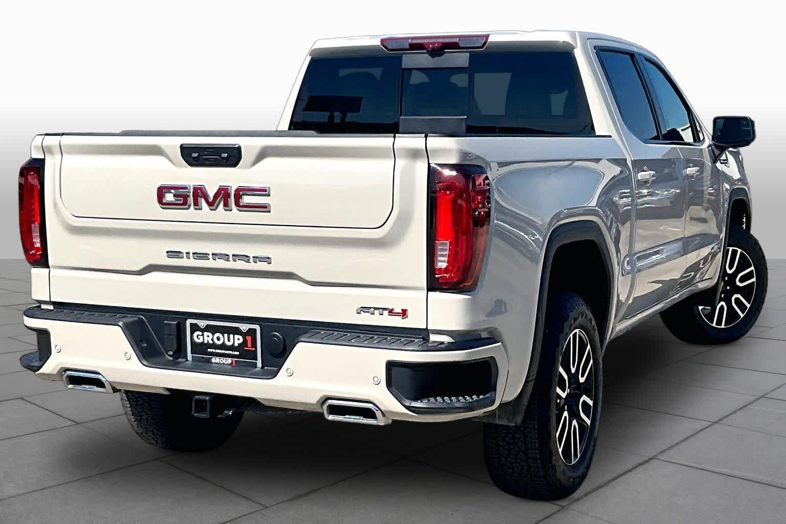 Used 2026 GMC Sierra 1500 AT4 w/ Technology Package AWD/4WD image 13
