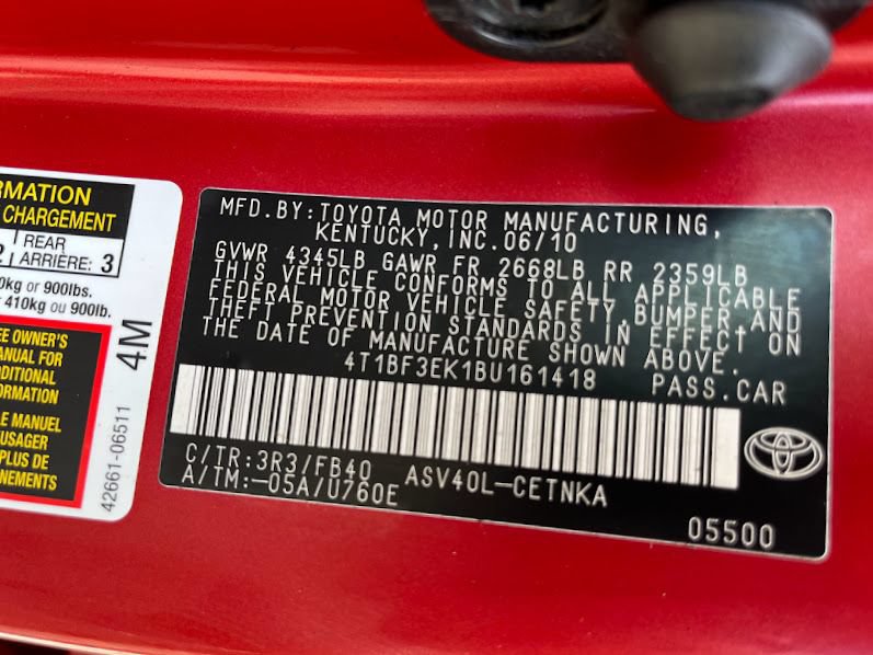 Used 2011 Toyota Camry LE FWD image 7