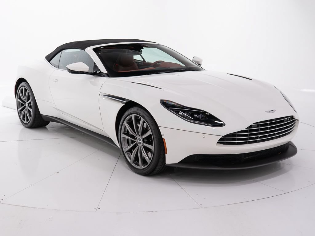 Used 2021 Aston Martin DB11 Volante RWD image 16
