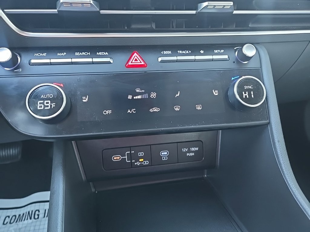 Used 2025 Hyundai Sonata SEL FWD image 18