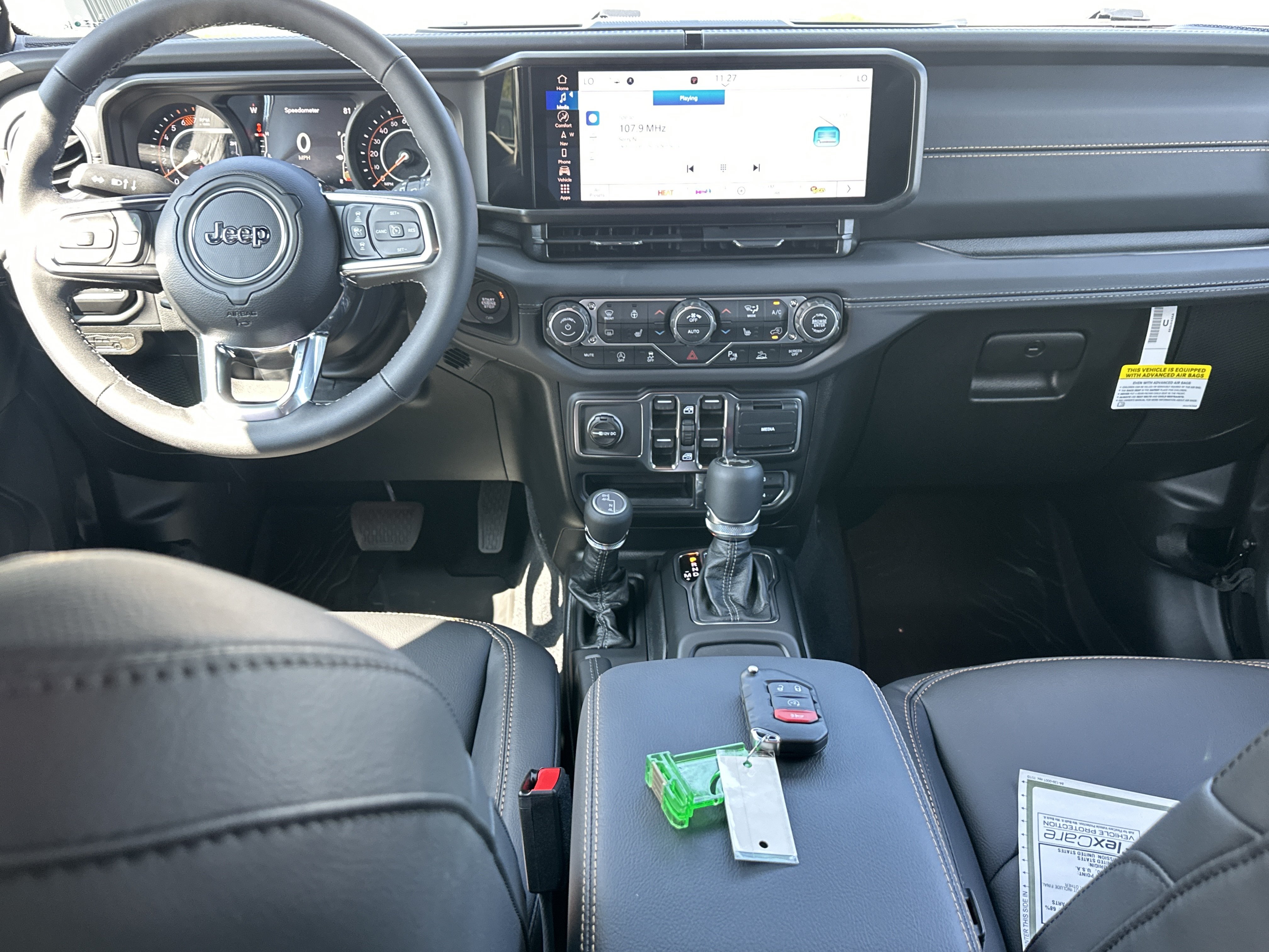 New 2027 Jeep Wrangler Unlimited Sahara AWD/4WD image 34