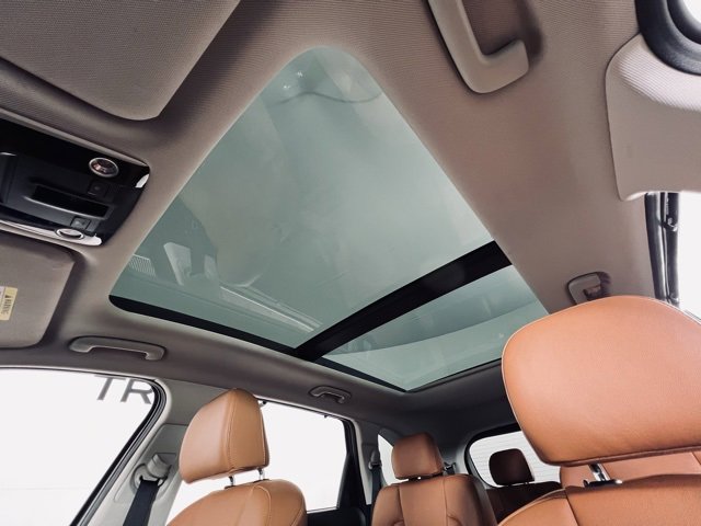 Used 2023 Kia Sorento SX Prestige image 32