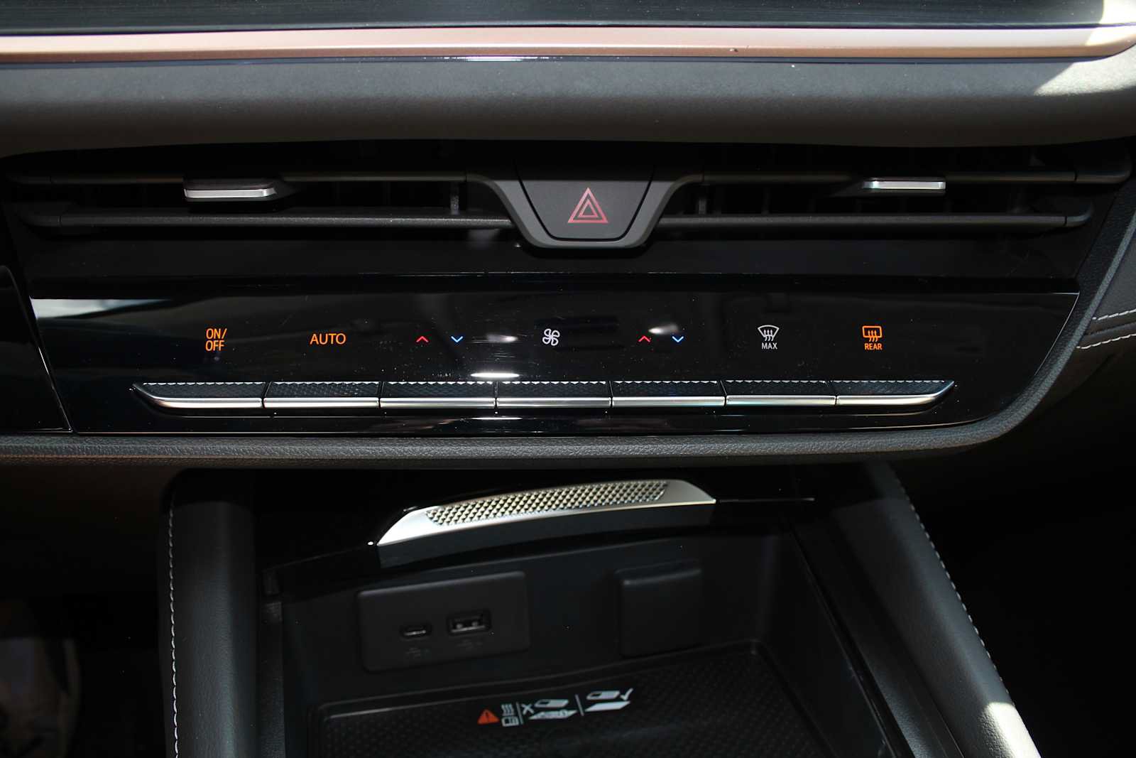 New 2026 Buick Envision Sport Touring AWD/4WD image 39