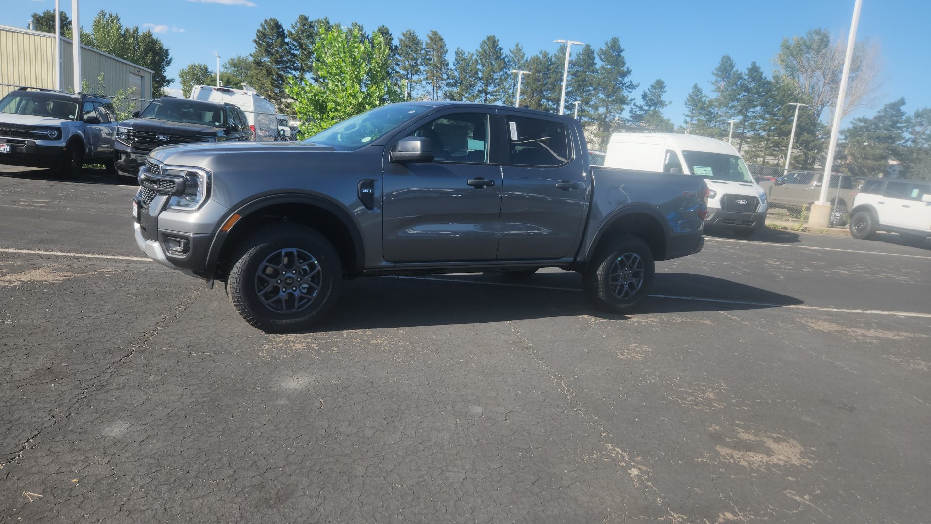 New 2026 Ford Ranger XLT w/ FX4 Off-Road Package AWD/4WD image 3