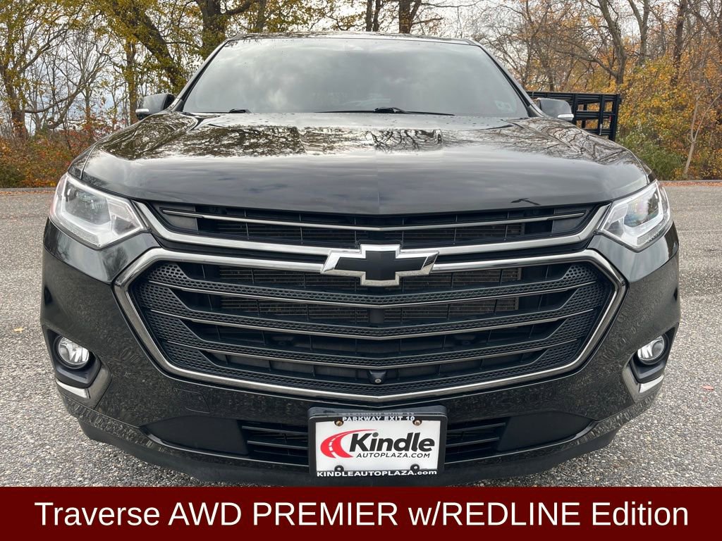 Used 2020 Chevrolet Traverse Premier w/ Redline Edition image 2