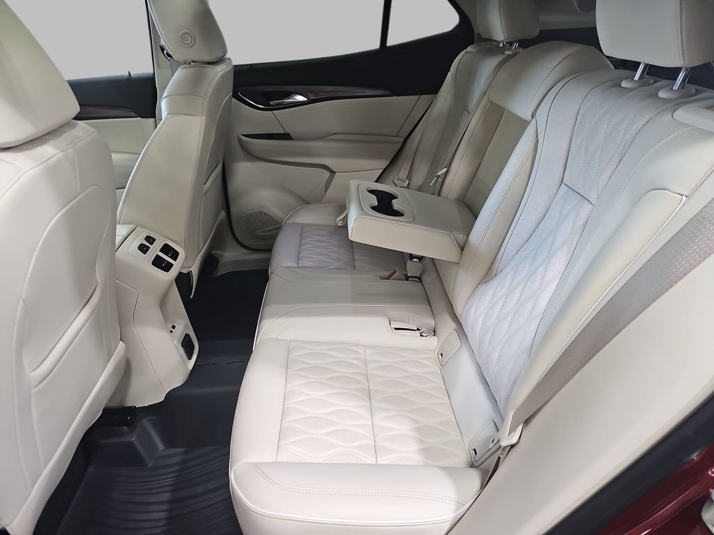 Used 2021 Buick Envision Avenir w/ Technology Package II AWD/4WD image 18