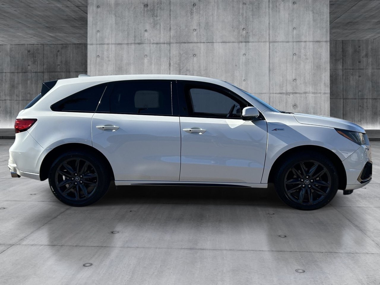 Used 2020 Acura MDX w/ Technology Package AWD/4WD image 6