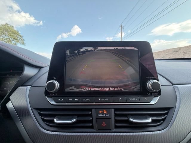 Certified 2025 Nissan Altima 2.5 SR FWD image 19