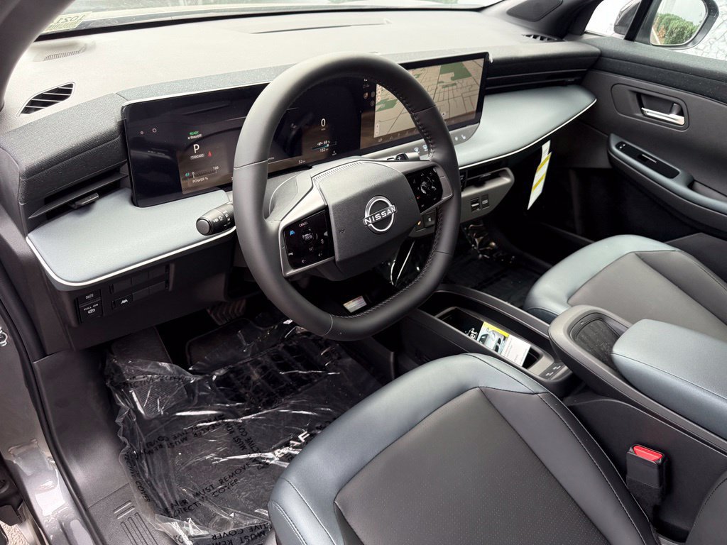 New 2026 Nissan Leaf SV Plus w/ Floor Mat Package (SV+) FWD image 12