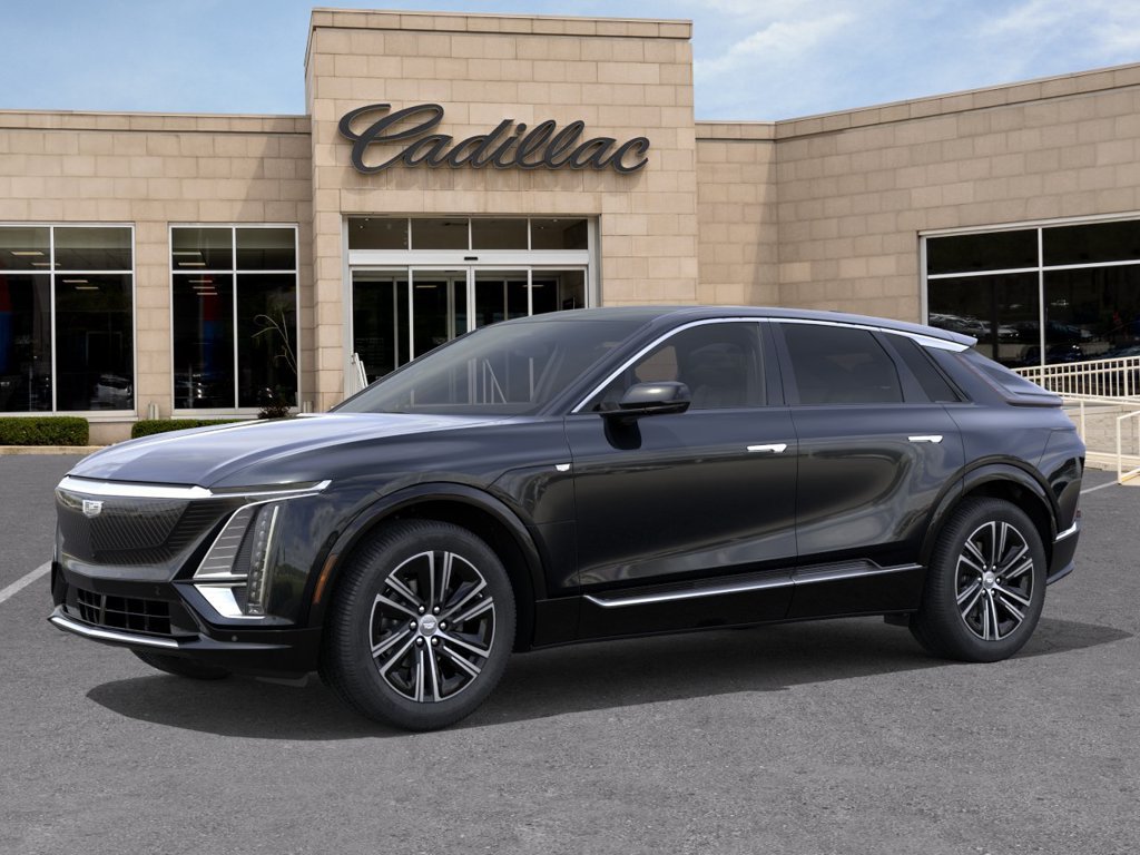 New 2027 Cadillac Lyriq Luxury w/ LPO, Floor Liner Package AWD/4WD image 2