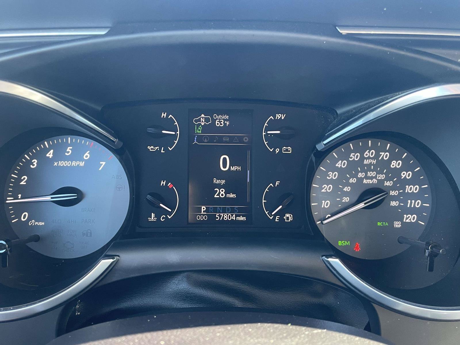 Used 2018 Toyota Sequoia Platinum RWD image 29