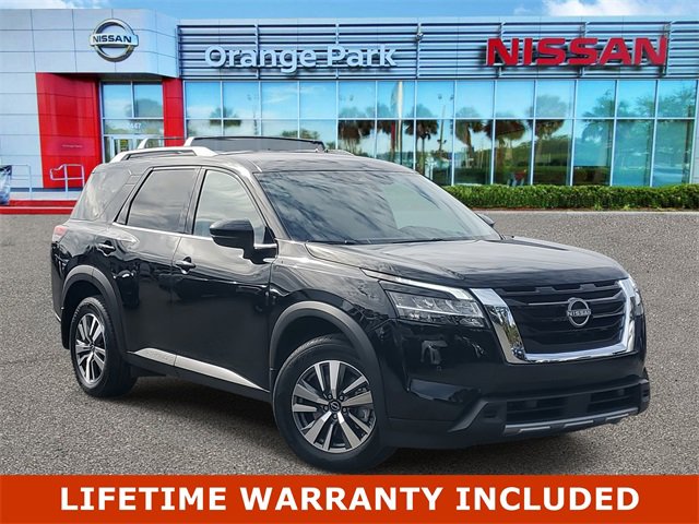 Used 2024 Nissan Pathfinder SL