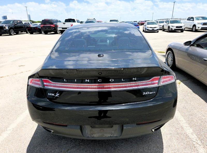 Used 2016 Lincoln MKZ w/ Equipment Group 300A Reserve FWD image 4
