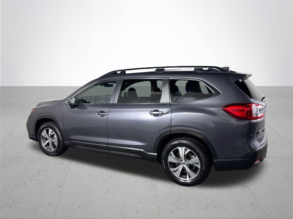 Certified 2025 Subaru Ascent Premium image 9