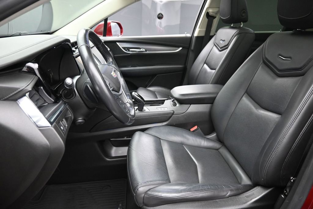 Used 2019 Cadillac XT5 Luxury AWD/4WD image 13