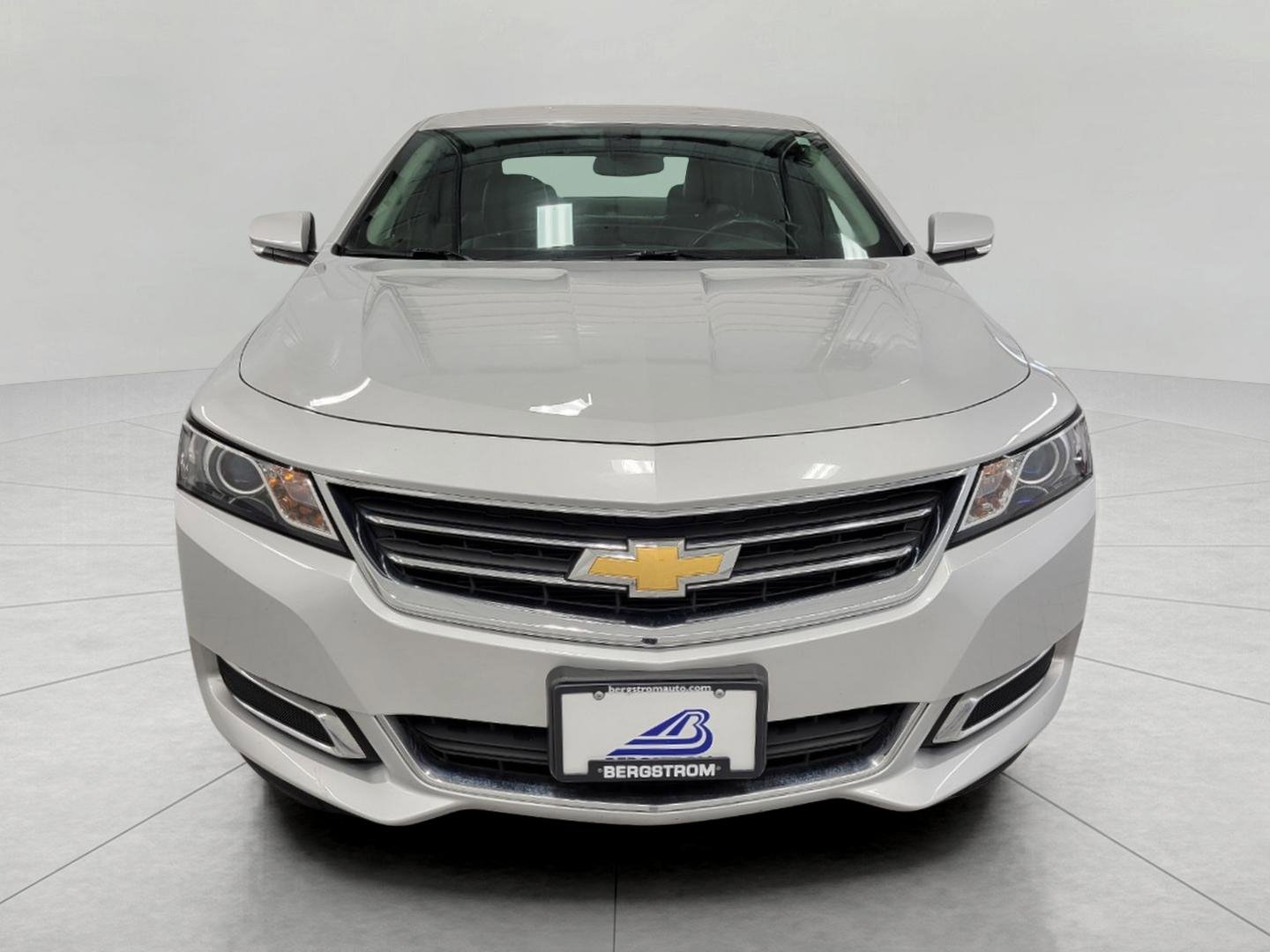 Used 2017 Chevrolet Impala LT FWD image 14