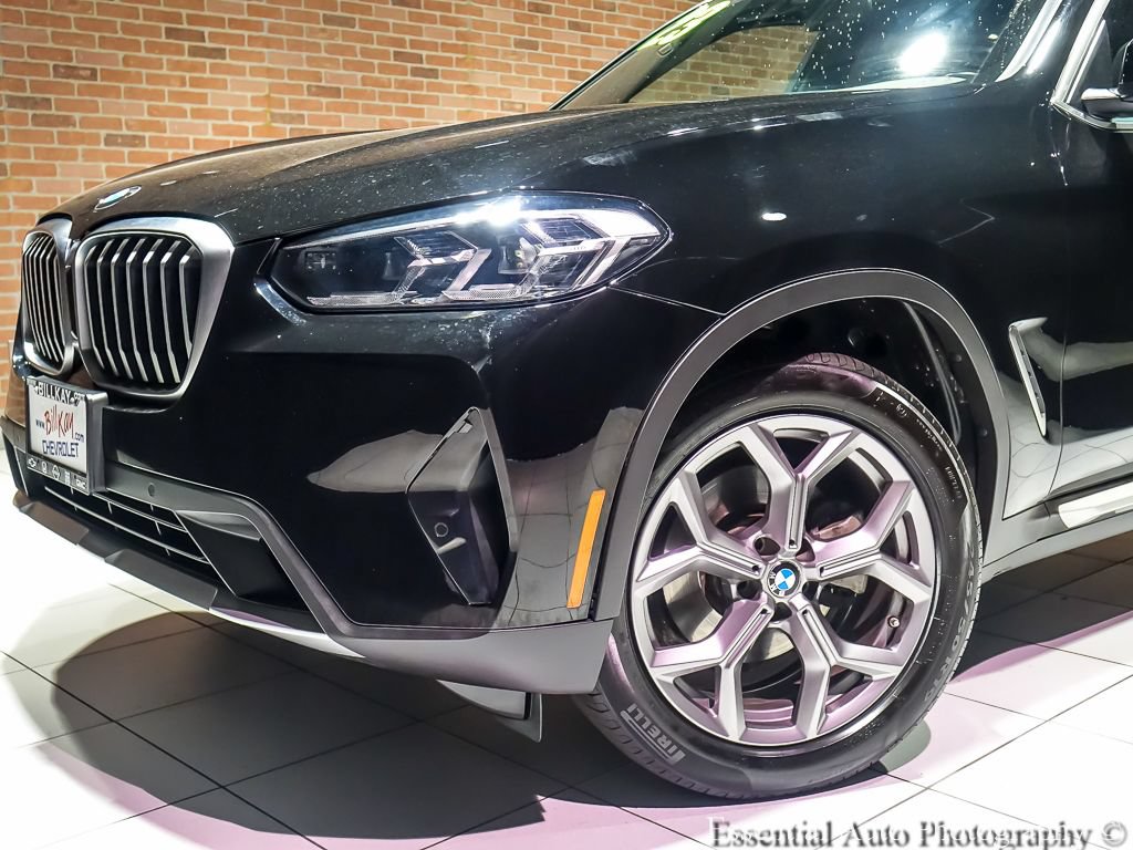 Used 2023 BMW X3 xDrive30i w/ Convenience Package AWD/4WD image 3
