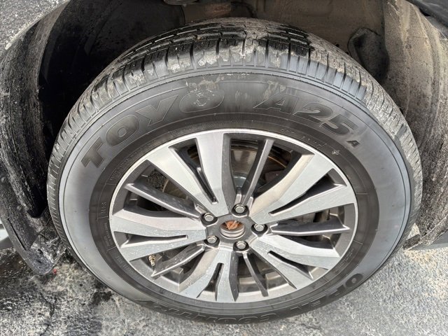 Used 2017 Nissan Pathfinder SV image 29