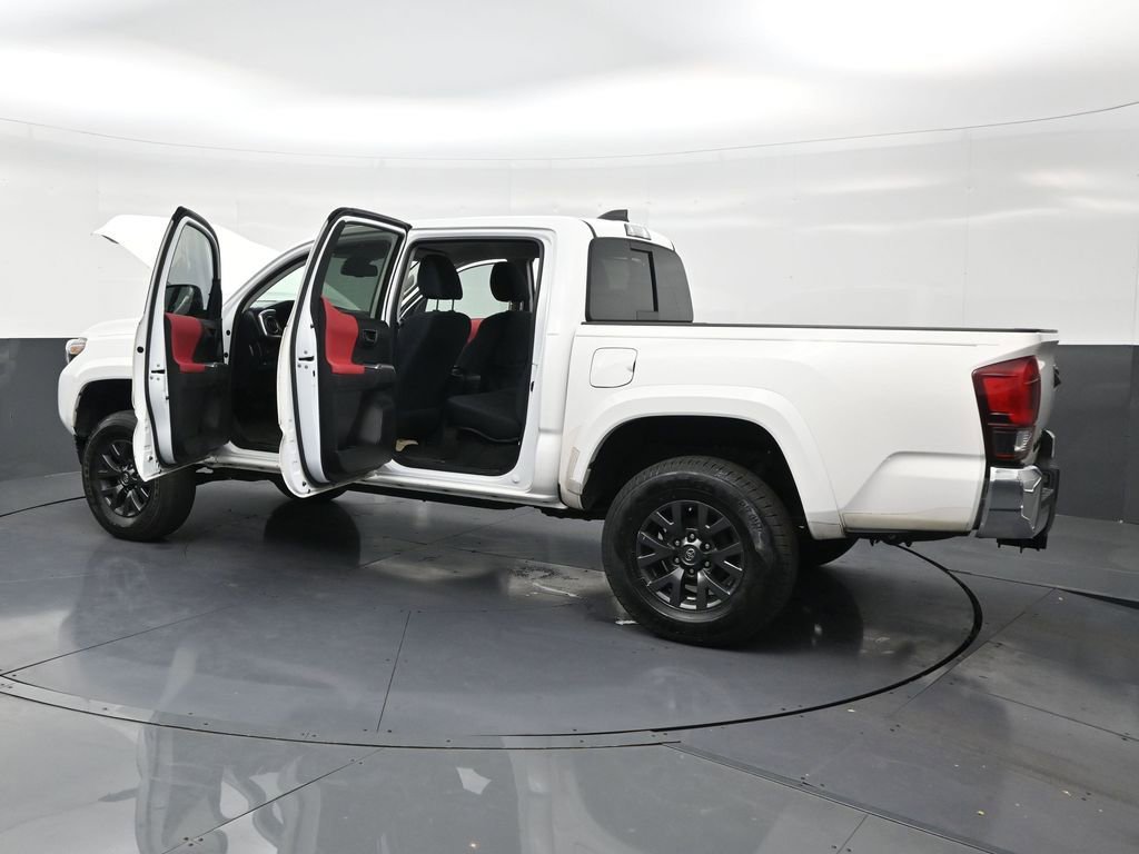 Used 2021 Toyota Tacoma SR5 image 32