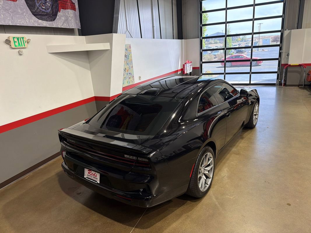 Used 2025 Dodge Charger Daytona Scat Pack AWD/4WD image 36