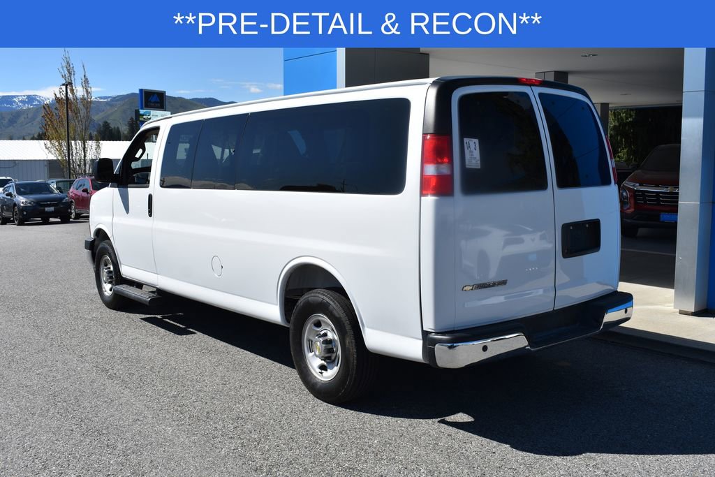Certified 2025 Chevrolet Express 3500 LT RWD image 5
