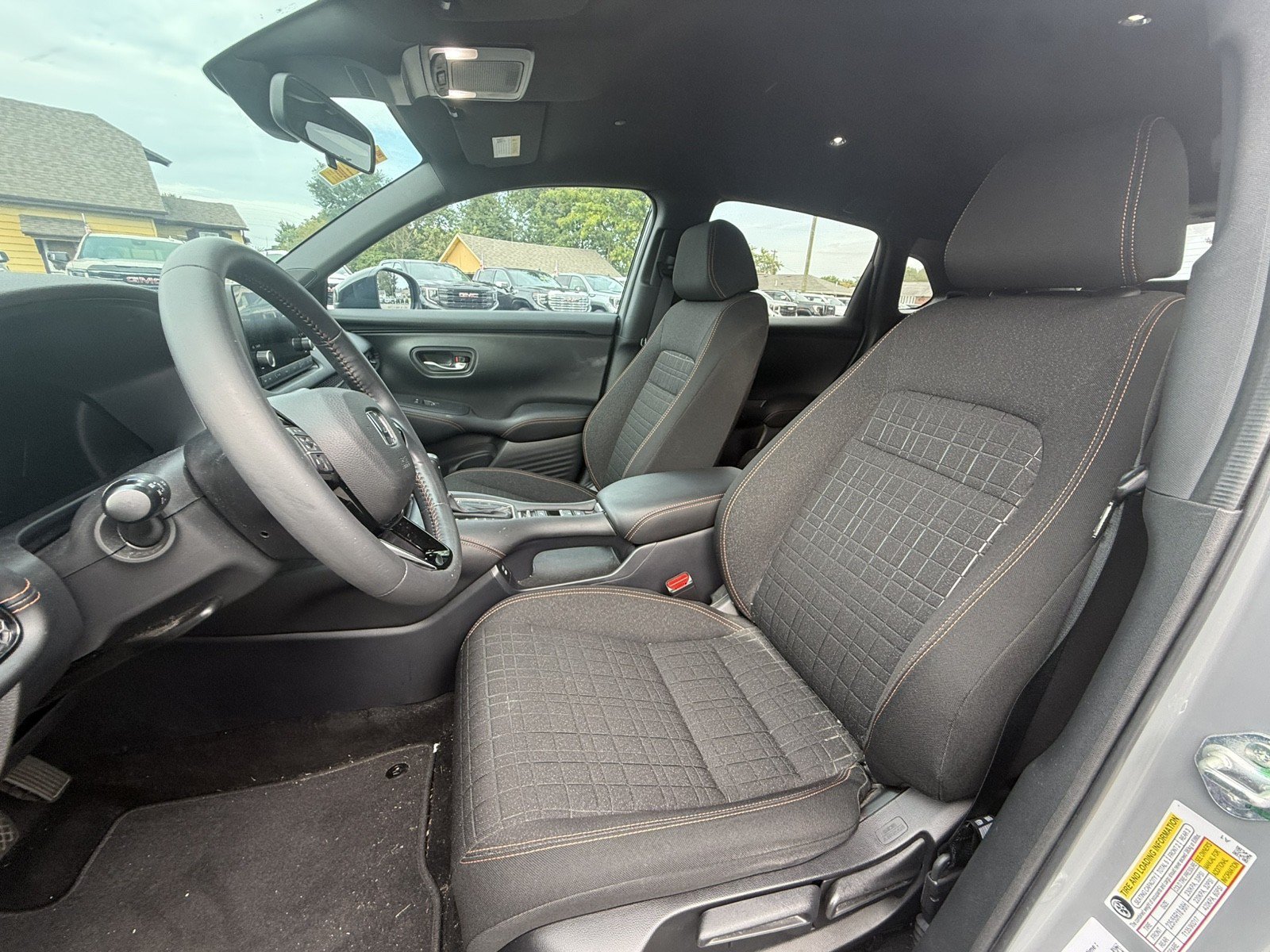 Used 2024 Honda HR-V Sport image 7