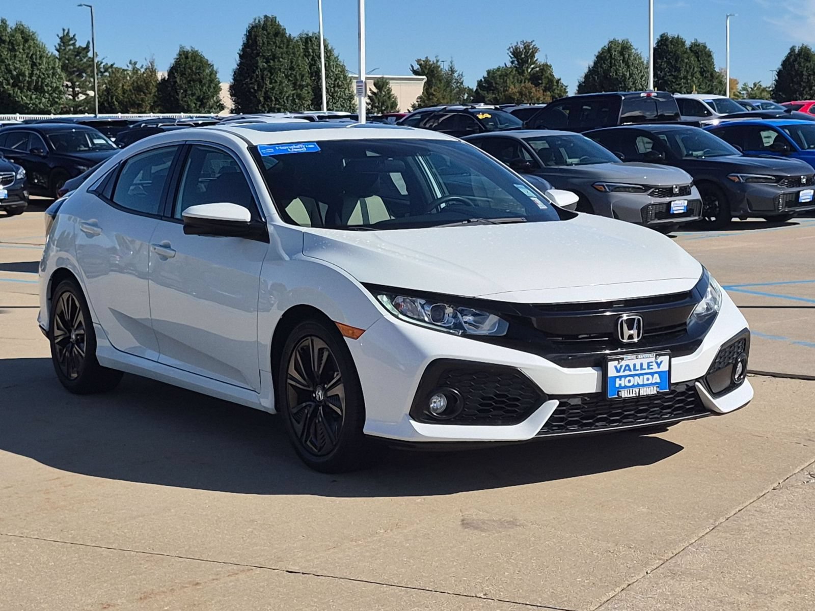 Used 2019 Honda Civic EX image 4