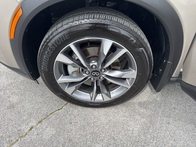 Used 2024 INFINITI QX60 Luxe image 18